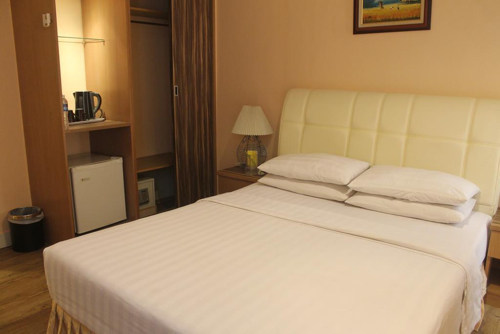Malacca Aldy Hotel Stadthuys מראה חיצוני תמונה